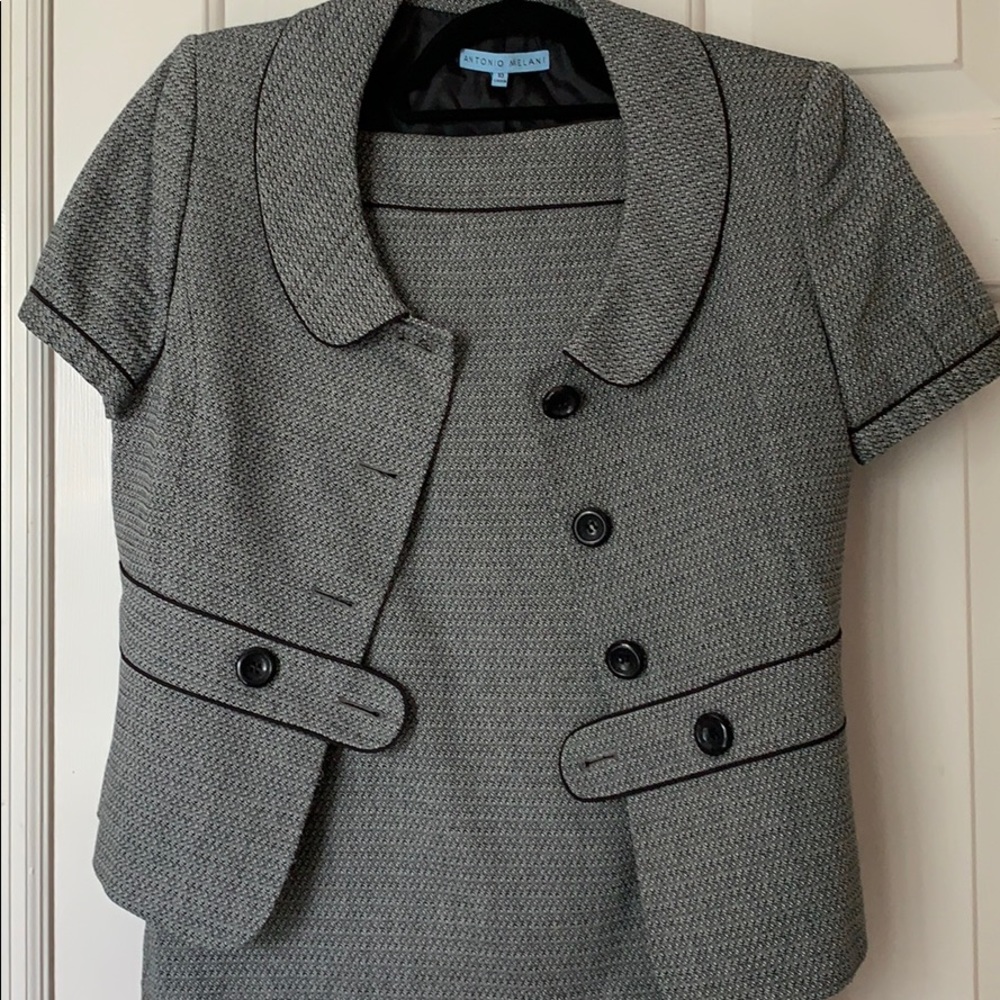 Business skirt suit, short sleeve